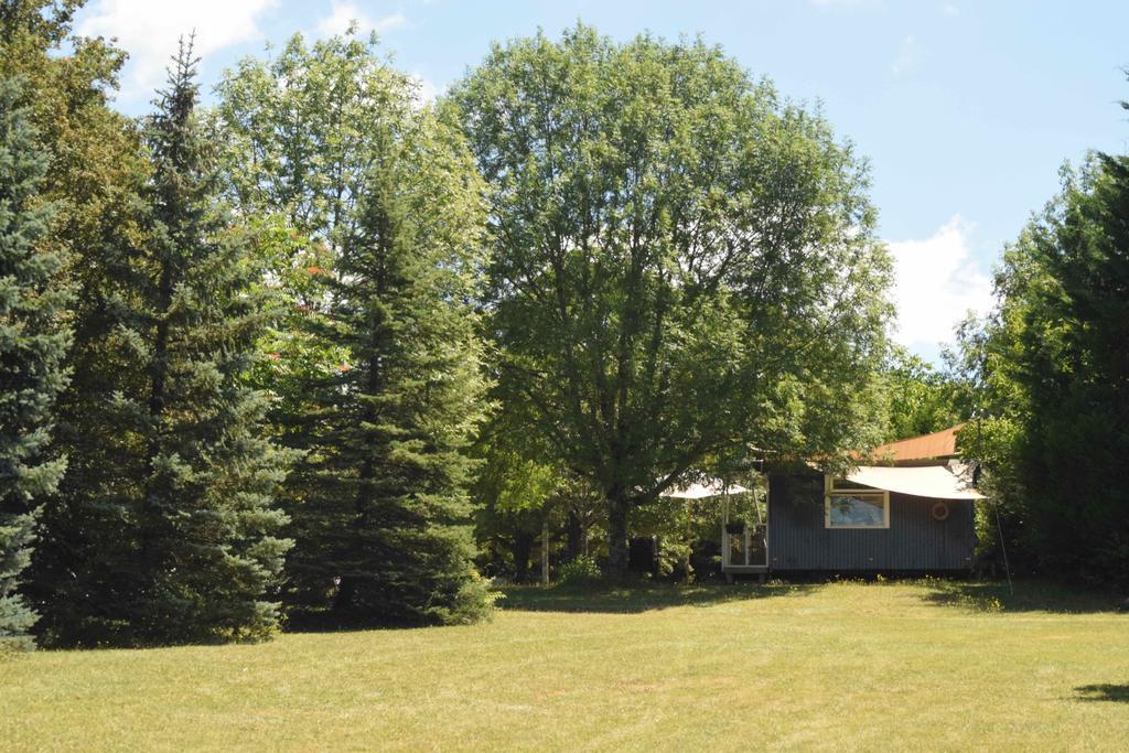 Bed and Breakfast Camping Chez Francis Loupiac  Exterior foto